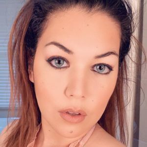 Meet your Posher, Candice